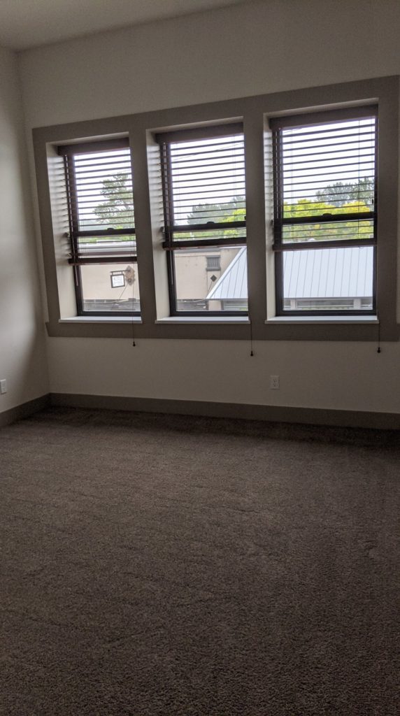 B-Still – Loft 1 – 2BR – 1 BA – Large BR