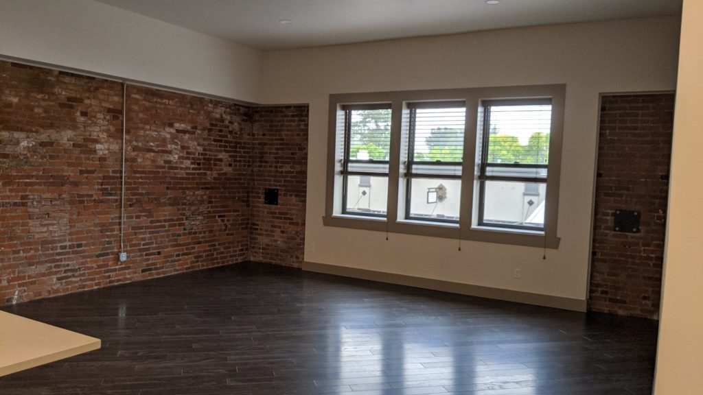 B-Still – Loft 1 – 2BR – 1 BA – Livingroom 1