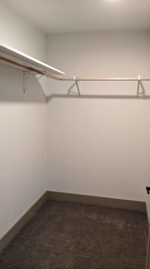 B-Still – Loft 1 – 2BR – 1 BA – Walk-in Closet 1