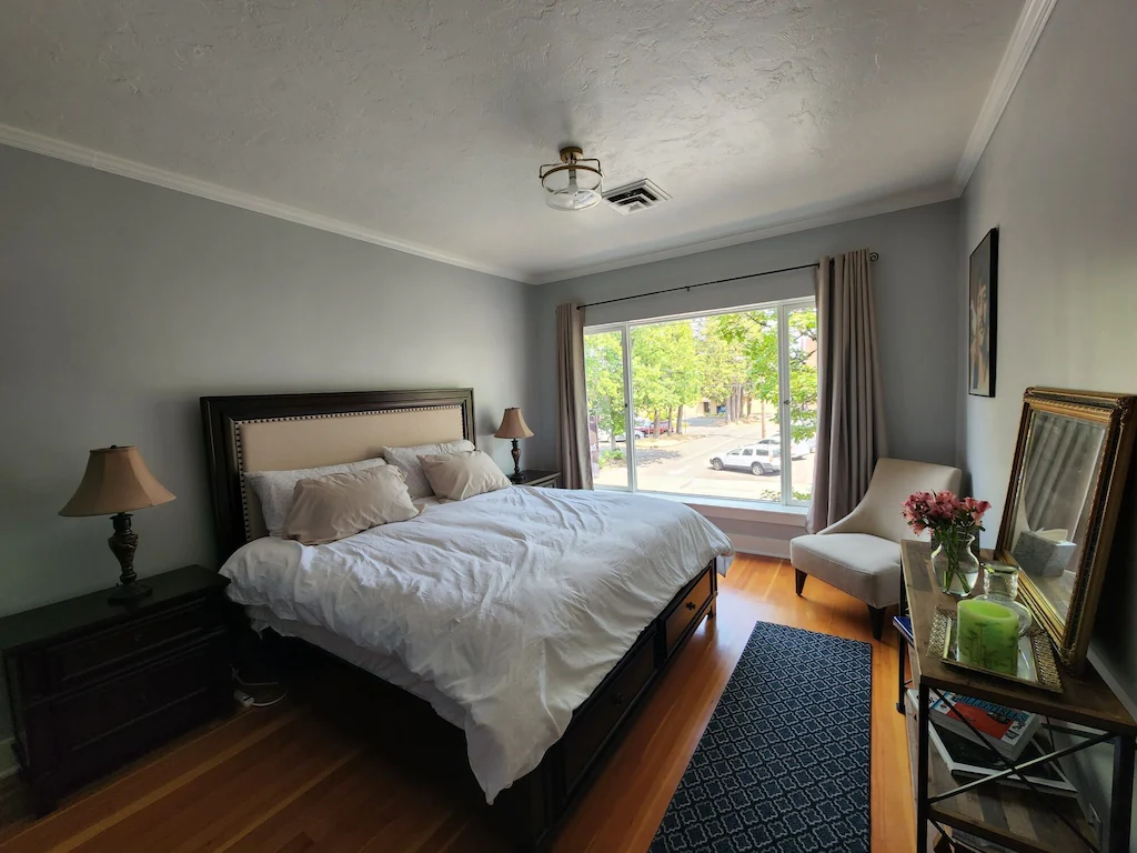 124 Ferry St SW – Bedroom #2 – 11-22-2022
