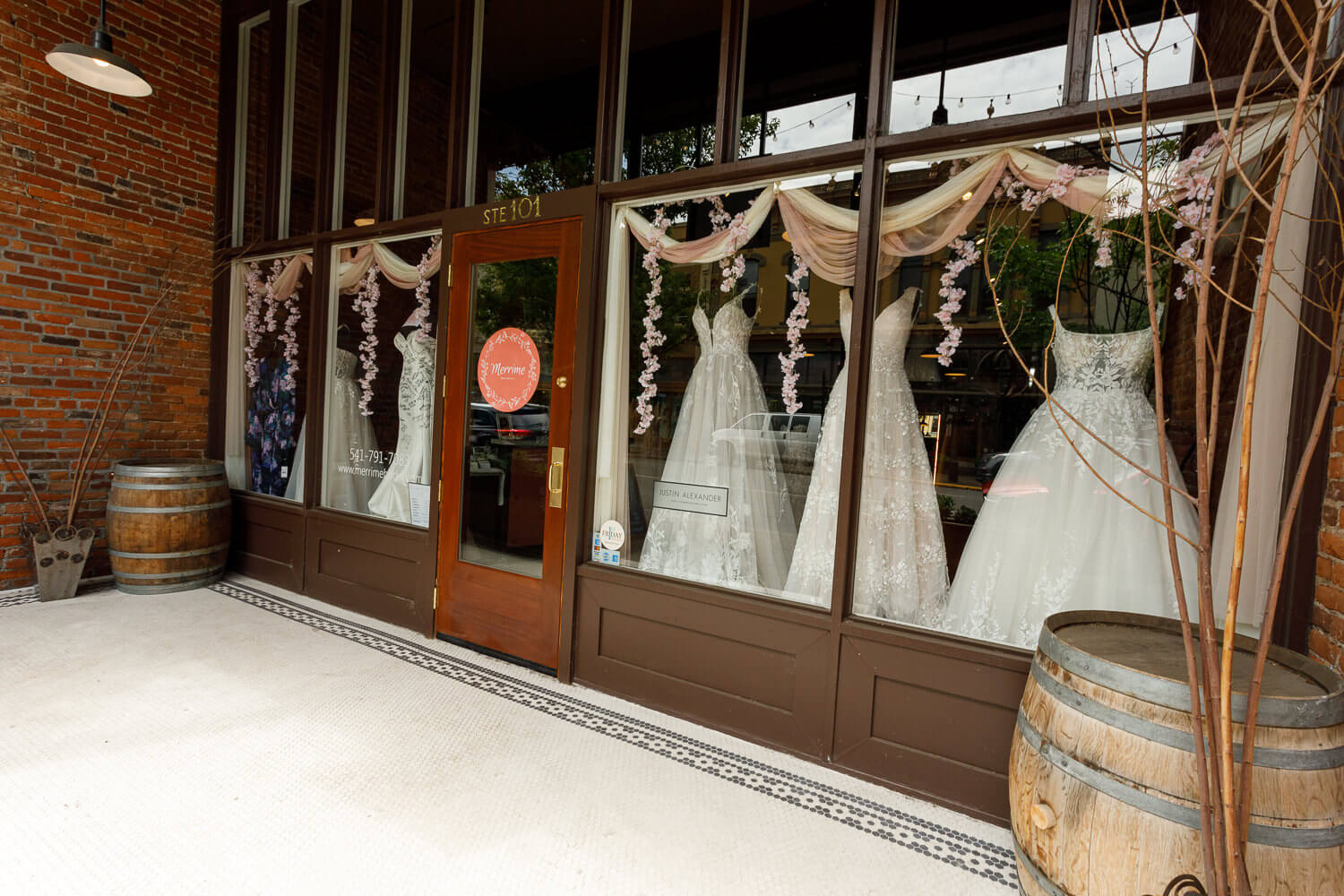 ADA_Merrime_Bridal_Wedding4