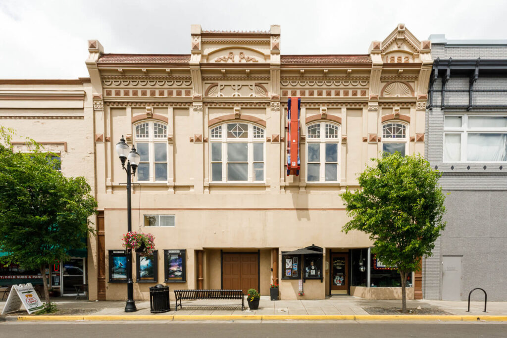 ADA_Pix_Theater_Movie2