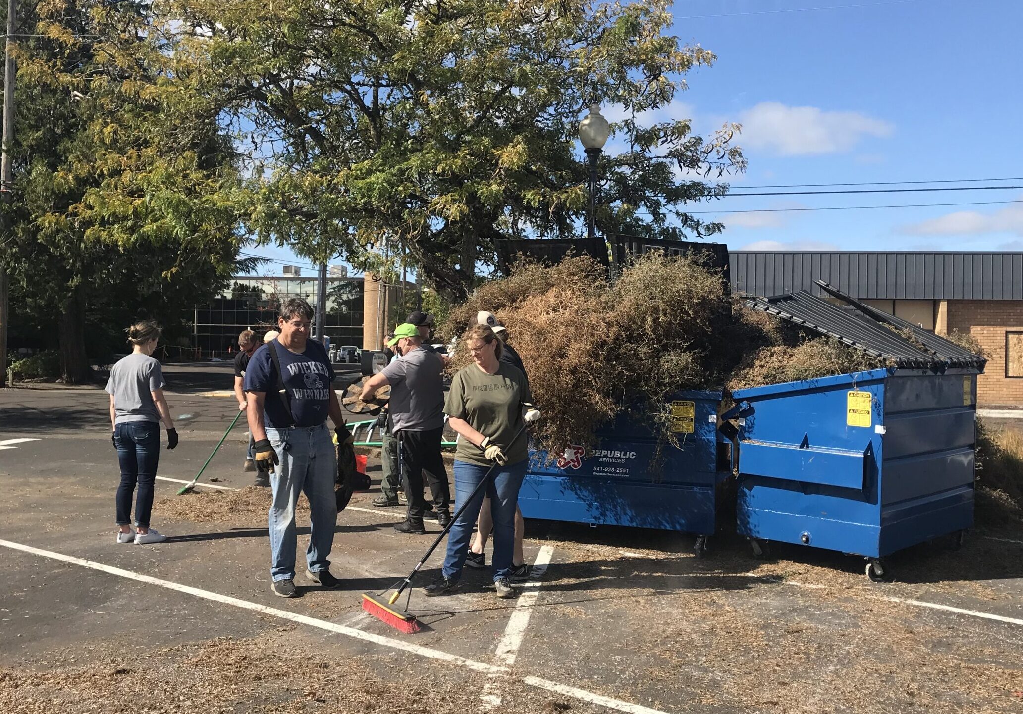 Volunteers Needed to Prep Downtown for Fall