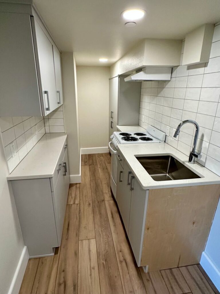 Opera House – B05 – kitchen 1