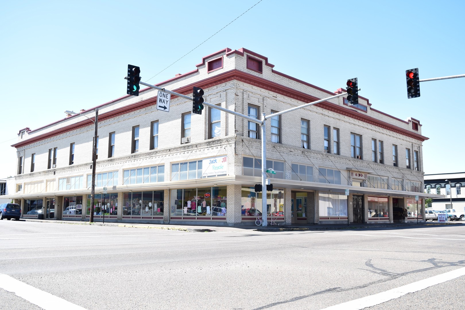 KP-exterior-from-corner